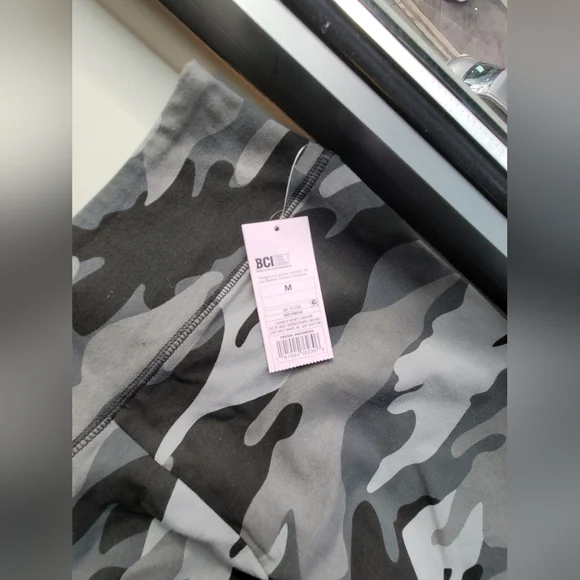 Gray Color Camo Print Tights/Leggings - Picture 3 of 4